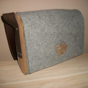 Handgefertigte Holzschindltasche „Franzl“