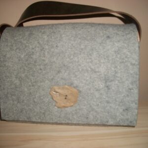 Handgefertigte Holzschindltasche „Franzl“
